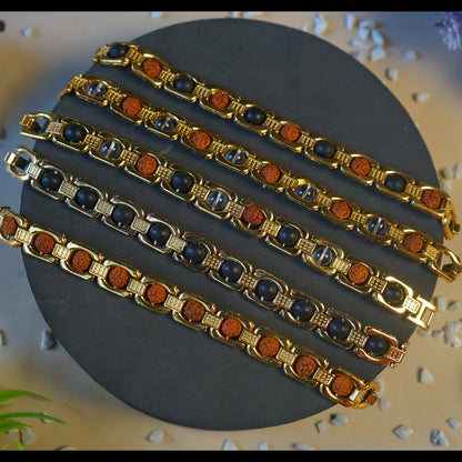 Metal crystal bracelets / kada [Golden]